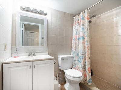 2607 NE 8th Avenue, Wilton Manors, FL 33334