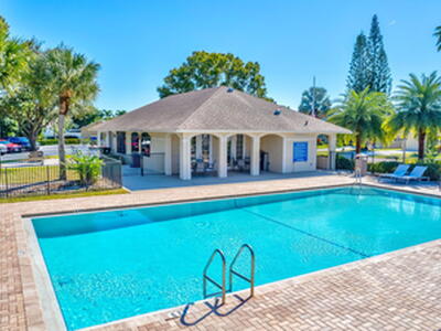 12865 Meadowbend Drive, Wellington, FL 33414