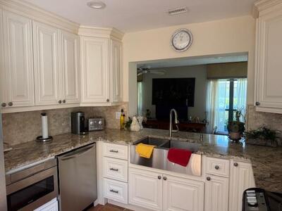 5723 Lakeview Mews Circle, Boynton Beach, FL 33437