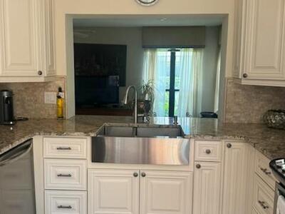 5723 Lakeview Mews Circle, Boynton Beach, FL 33437