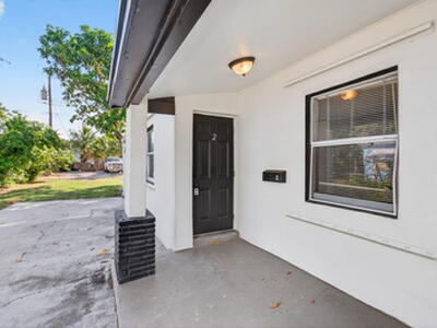 614 N E Street, Lake Worth Beach, FL 33460