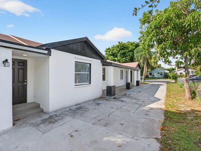 614 N E Street, Lake Worth Beach, FL 33460