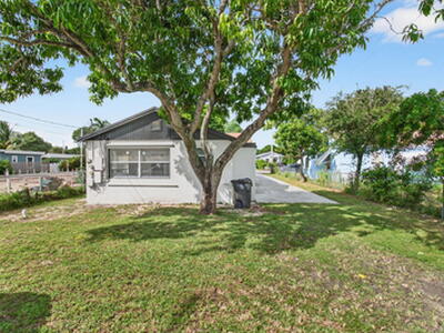 614 N E Street, Lake Worth Beach, FL 33460