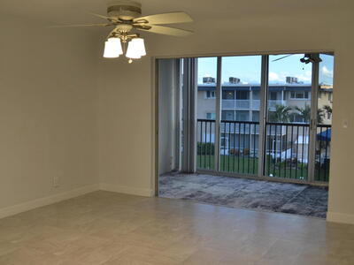 124 Shore Court, North Palm Beach, FL 33408