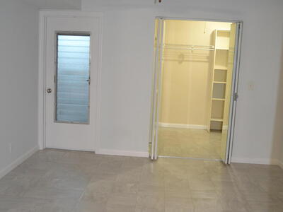 124 Shore Court, North Palm Beach, FL 33408