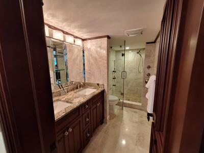 3400 N Ocean Drive, Singer Island, FL 33404