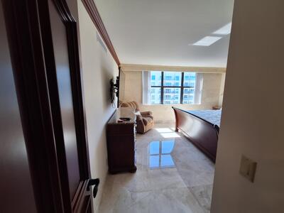 3400 N Ocean Drive, Singer Island, FL 33404