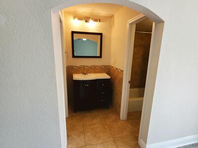 4141 16th Street, Vero Beach, FL 32960