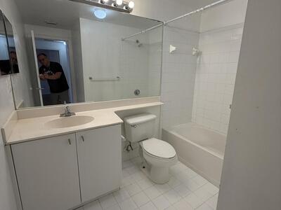 5800 W Sample Road, Coral Springs, FL 33067