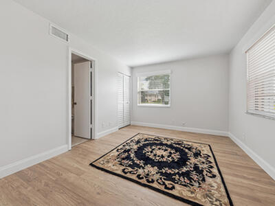 1421 NW 20th Avenue, Delray Beach, FL 33445