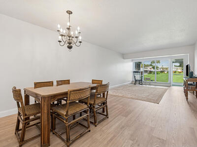 1421 NW 20th Avenue, Delray Beach, FL 33445