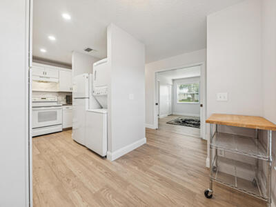 1421 NW 20th Avenue, Delray Beach, FL 33445