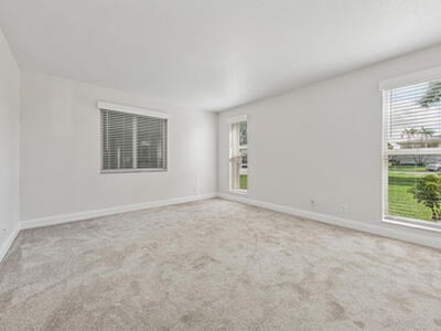 1421 NW 20th Avenue, Delray Beach, FL 33445