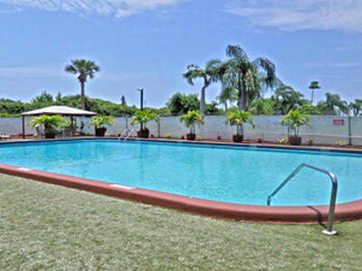 23 Crossings Circle, Boynton Beach, FL 33435