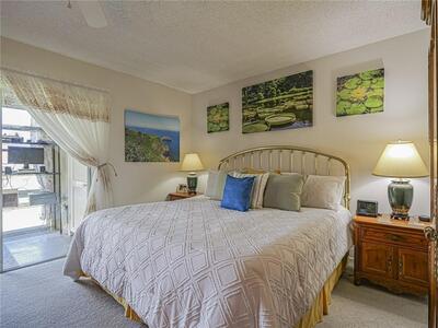 1 Vista Palm Lane, Vero Beach, FL 32962