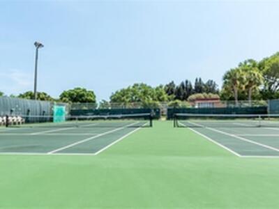 1 Vista Palm Lane, Vero Beach, FL 32962