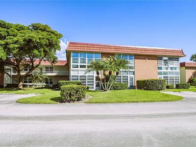 1 Vista Palm Lane, Vero Beach, FL 32962