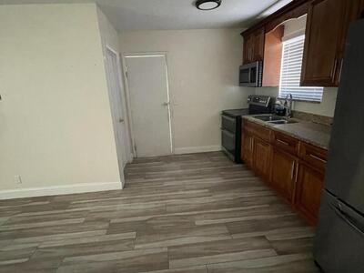 113 NE 5th Avenue, Boynton Beach, FL 33435