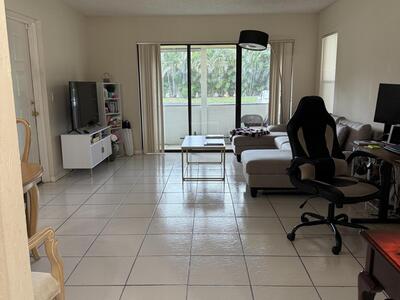 721 Sunny Pine Way, Greenacres, FL 33415