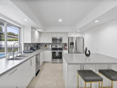 3721 N 55th Avenue, Hollywood, FL 33021