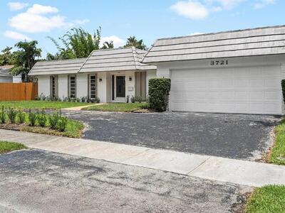 3721 N 55th Avenue, Hollywood, FL 33021