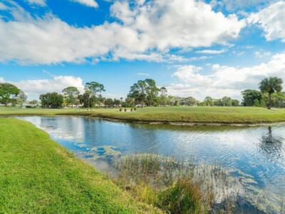 655 Brackenwood Cove, Palm Beach Gardens, FL 33418