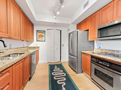 350 SE 2nd Street, Fort Lauderdale, FL 33301