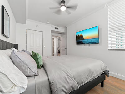 350 SE 2nd Street, Fort Lauderdale, FL 33301