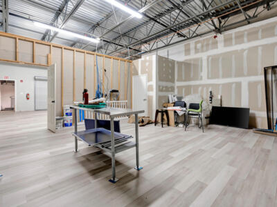 679 NW Enterprise Drive, Port Saint Lucie, FL 34986