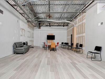 679 NW Enterprise Drive, Port Saint Lucie, FL 34986