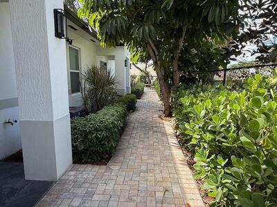 509 N H Street, Lake Worth Beach, FL 33460