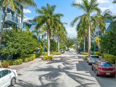 250 NE 3rd Avenue, Delray Beach, FL 33444