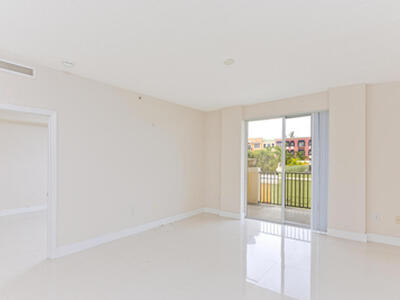 250 NE 3rd Avenue, Delray Beach, FL 33444