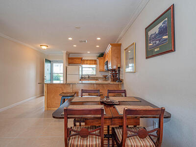 2800 Indian River Boulevard, Vero Beach, FL 32960