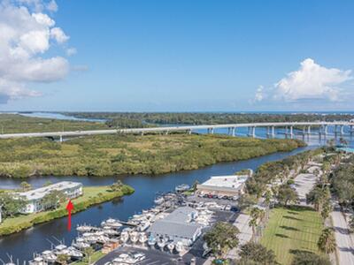 2800 Indian River Boulevard, Vero Beach, FL 32960