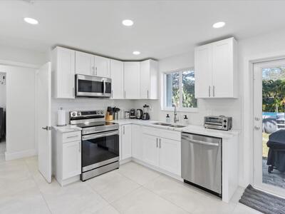 4121 SW 54th Court, Fort Lauderdale, FL 33314