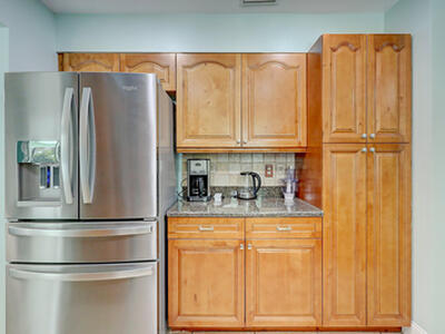 238 SW Grove Avenue, Port Saint Lucie, FL 34983