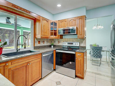 238 SW Grove Avenue, Port Saint Lucie, FL 34983