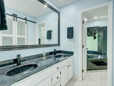 238 SW Grove Avenue, Port Saint Lucie, FL 34983