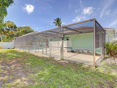 238 SW Grove Avenue, Port Saint Lucie, FL 34983