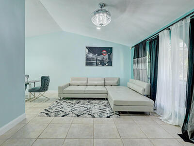 238 SW Grove Avenue, Port Saint Lucie, FL 34983