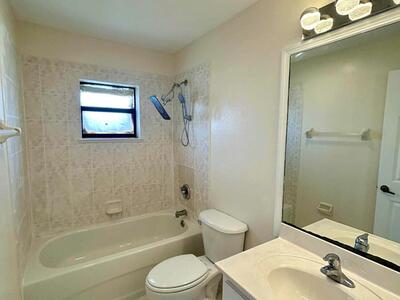 328 W Sugarland Circle, Clewiston, FL 33440