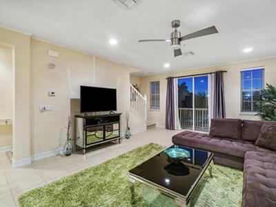 111 SW 2nd Avenue, Delray Beach, FL 33444