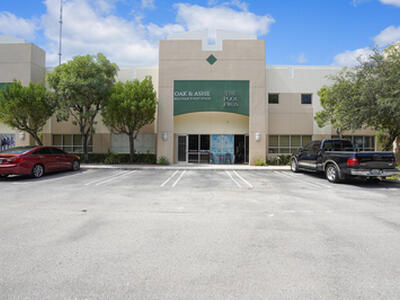 10101 W Lantana Road, Lake Worth, FL 33449