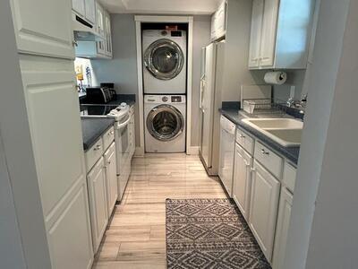 13334 Polo Club Road, Wellington, FL 33414