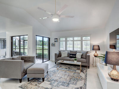 6 Lexington Lane E, Palm Beach Gardens, FL 33418