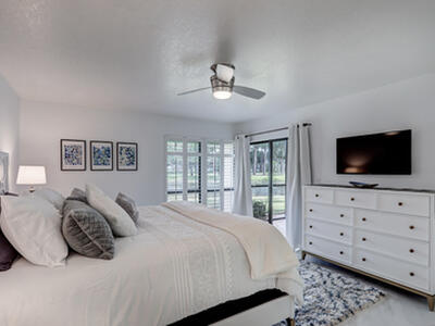 6 Lexington Lane E, Palm Beach Gardens, FL 33418