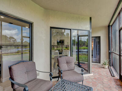 6 Lexington Lane E, Palm Beach Gardens, FL 33418