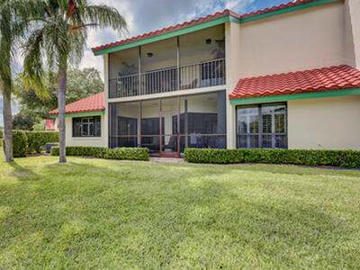 6 Lexington Lane E, Palm Beach Gardens, FL 33418