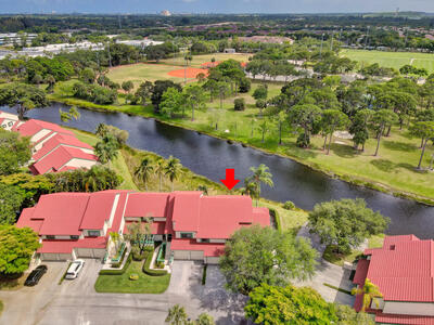 6 Lexington Lane E, Palm Beach Gardens, FL 33418